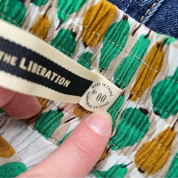 Daughters Liberation Anthropologie Green Yellow Pear Print Tie Dress Shorts 00 - Picture 10 of 10